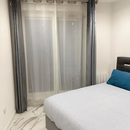 Cocoon Bleu - 4 People - 5 Min From Paris - Parking Issy-les-Moulineaux
